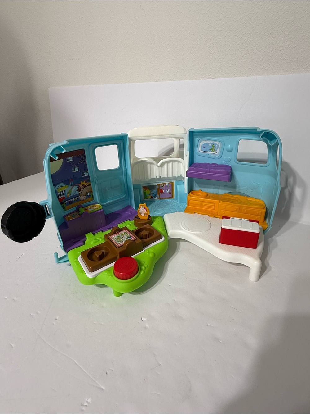 Fisher Price Little People Disney Toy Story Camper Van Tricountry RV w/2 figures - Picture 8 of 16